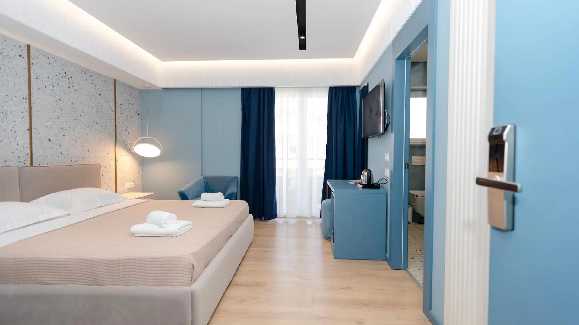 Alojamento de Acomodação e Pequeno-almoço Imperial Visar Rooms Vlorë