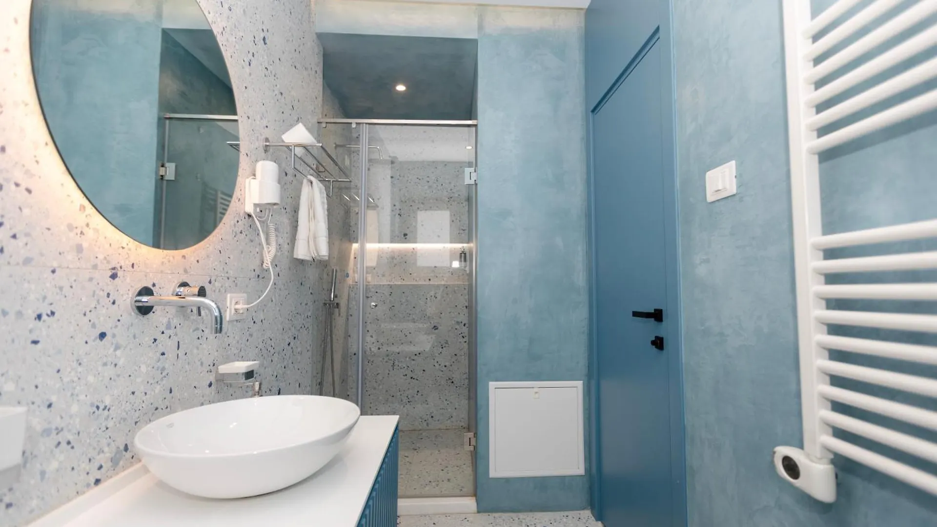 Couette-café Imperial Visar Rooms Vlorë Albanie