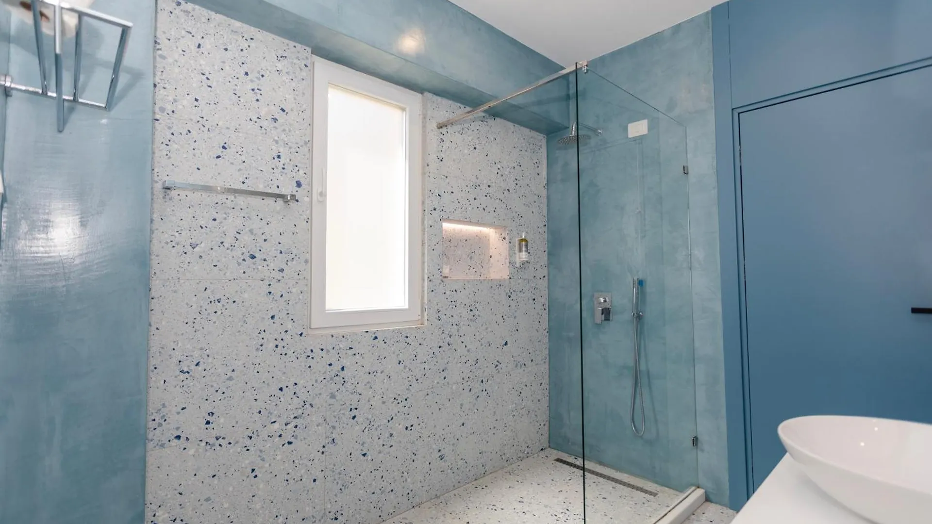 Couette-café Imperial Visar Rooms Vlorë Albanie