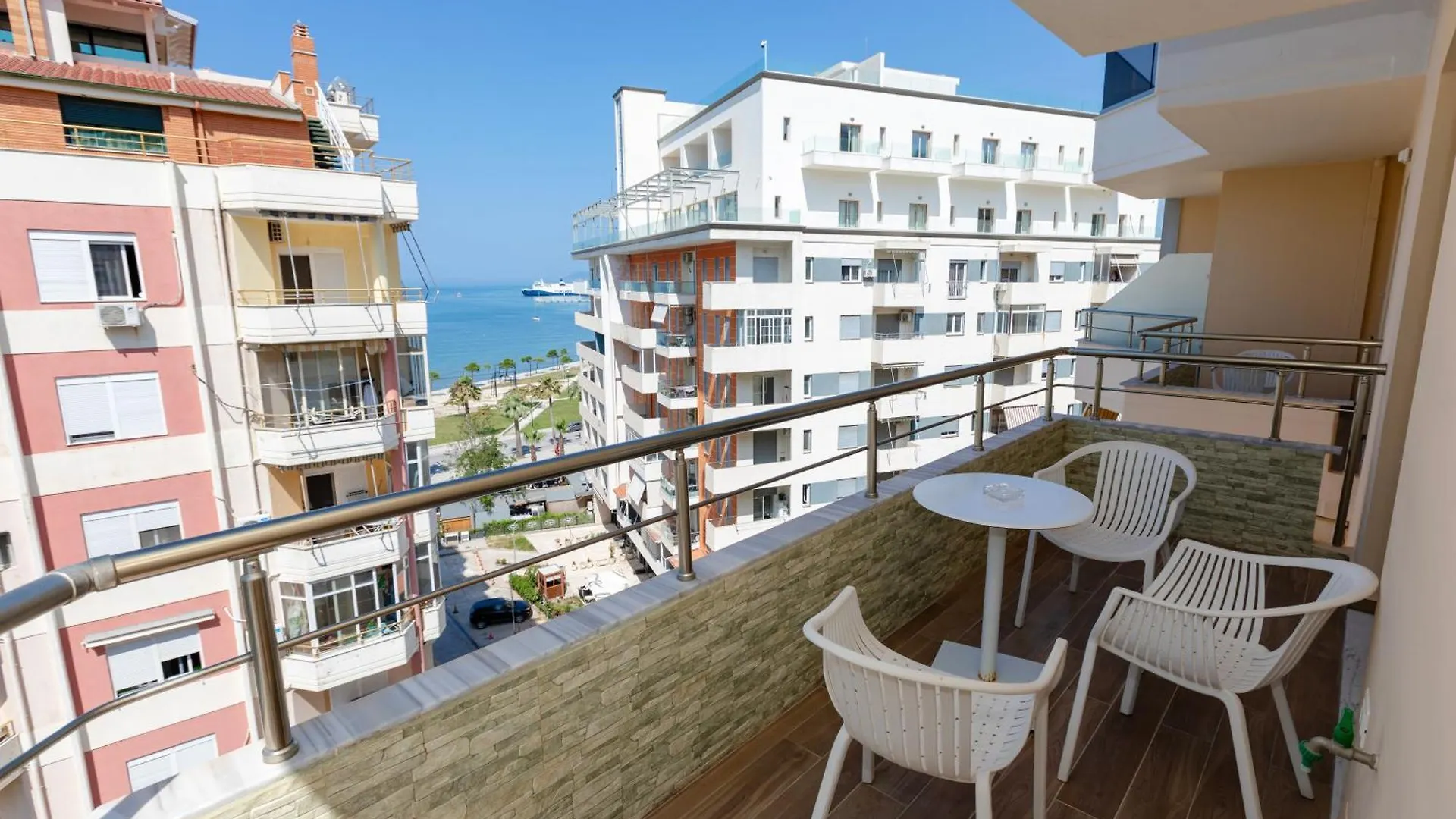 Couette-café Imperial Visar Rooms Vlorë Albanie