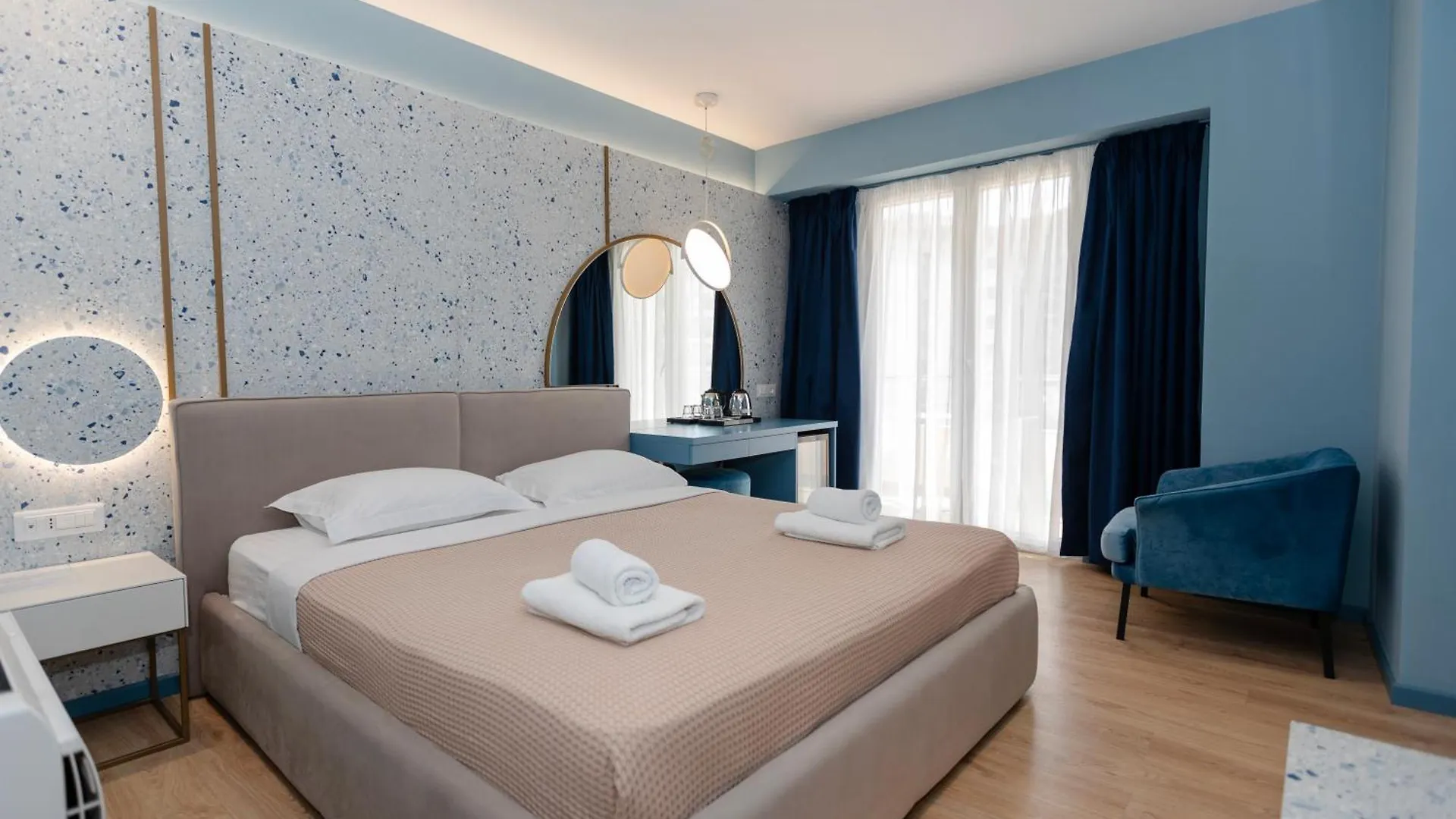 Imperial Visar Rooms Vlorë 0*,