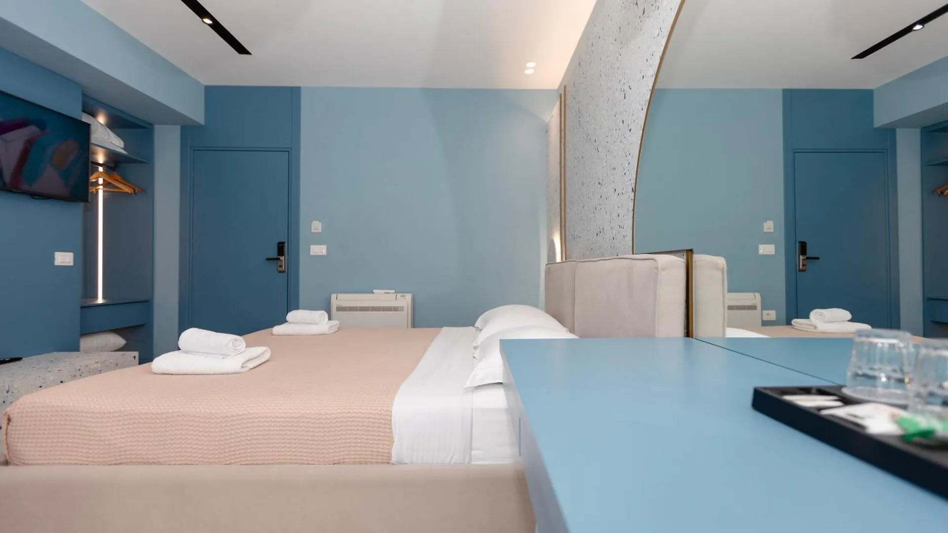 Alojamento de Acomodação e Pequeno-almoço Imperial Visar Rooms Vlorë