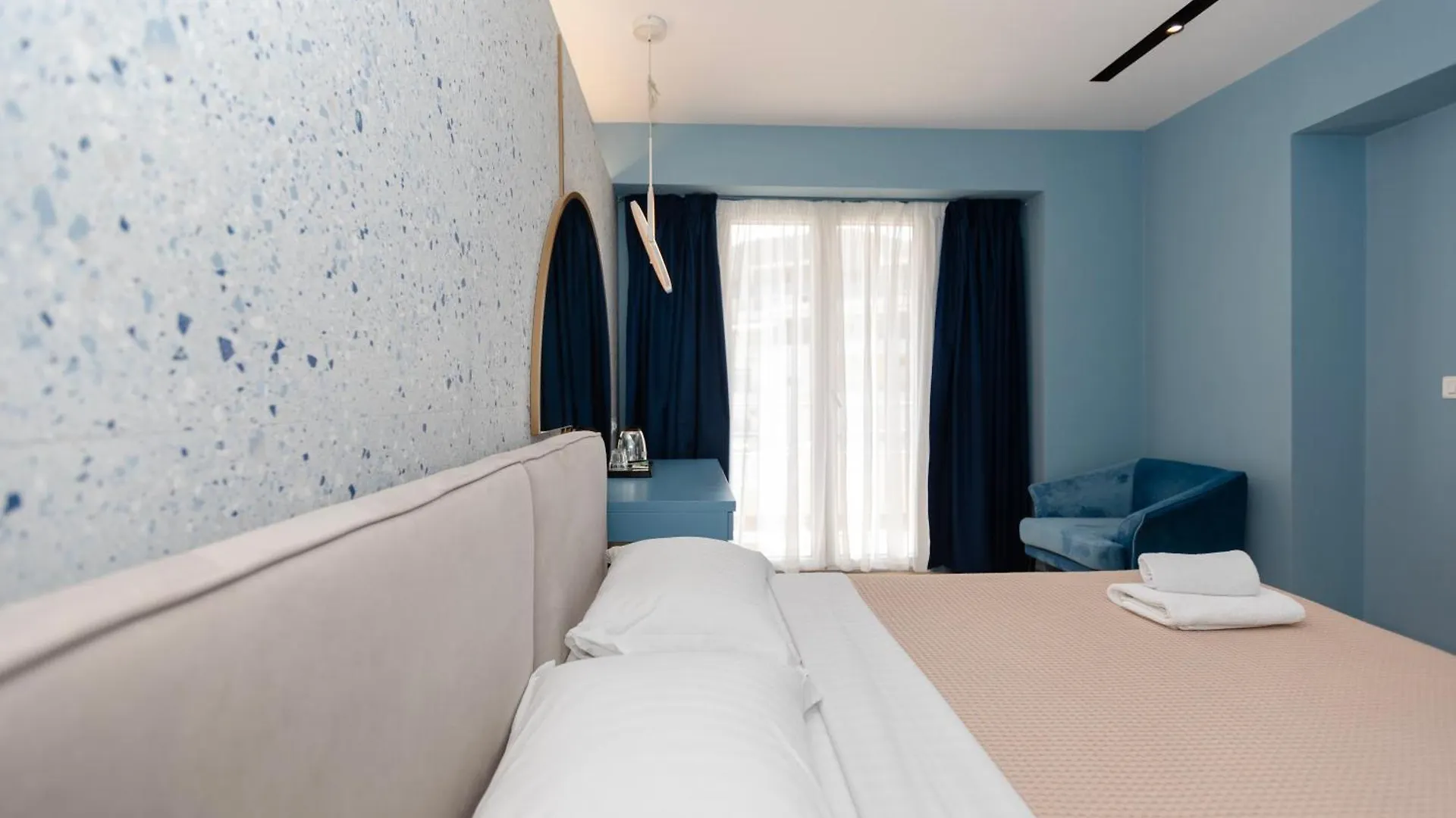 Imperial Visar Rooms Vlorë 0*,