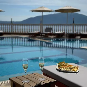 4* Hotel Nuna &